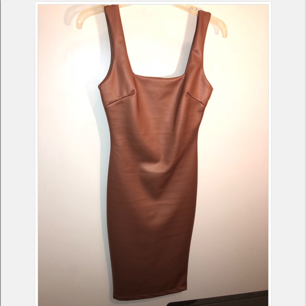 Fashion Nova “Posh Dress”-Rose gold